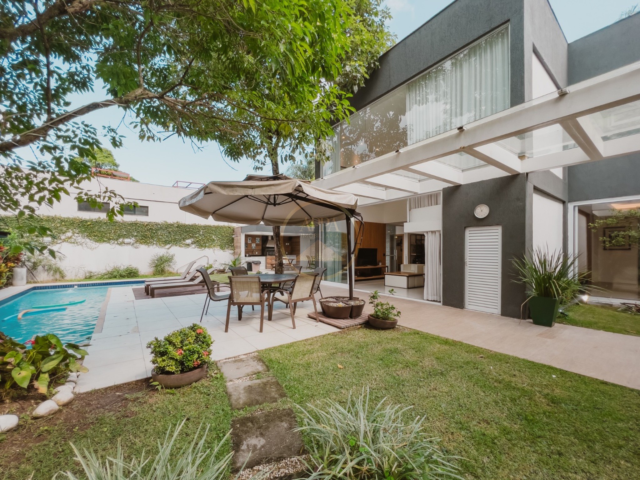 Casa com 4 quartos, 250.00m², à venda - ITANHANGÁ - RIO DE JANEIRO